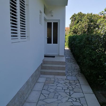 Apartment Ραμπ Εξωτερικό φωτογραφία